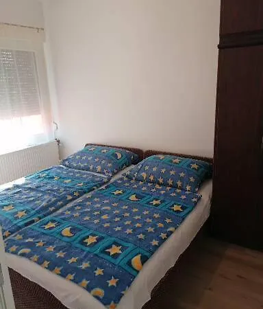 Angel Haz Case de vacanță